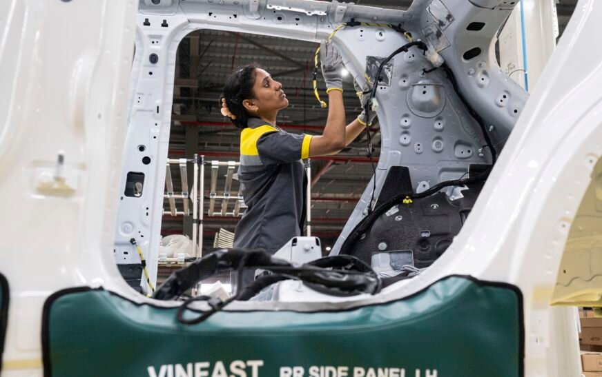 A Conglomerate&apos;s Strategy to Keep Vietnam&apos;s Growth in Its Own Hands
